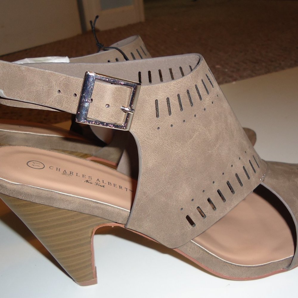 Vegan Leather Cut Out Booties - Picture 13 of 15